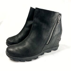 Sorel Joan of Arctic Wedge II Zip Black Leather Ankle Boots Booties
